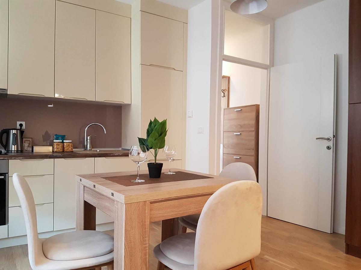 Modern Apartment In The City Center- Best Location Сараево Экстерьер фото